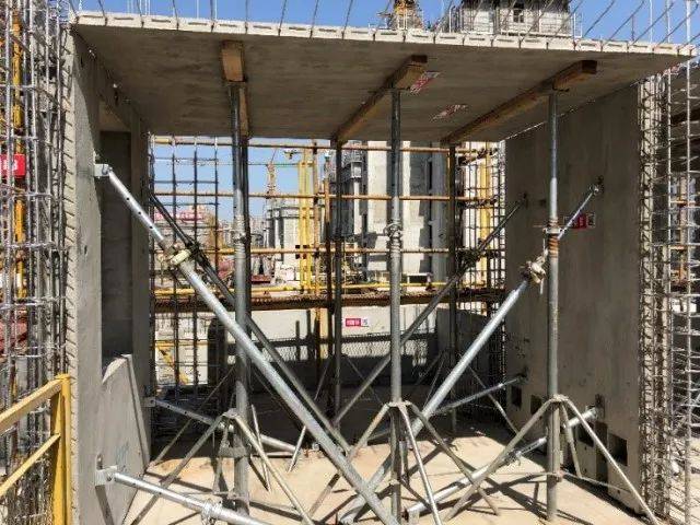 本工程预制叠合板区域支撑采用独立支撑体系的技术应用与优势分析